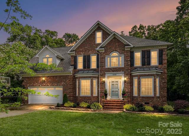 Property at 4806 Shannamara Dr, Matthews, NC 28104, 4 beds, 2.5 baths