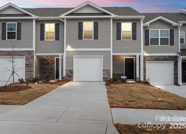 Property at 4116 Lurelin Ln, Charlotte, NC 28262, 4 beds, 2.5 baths