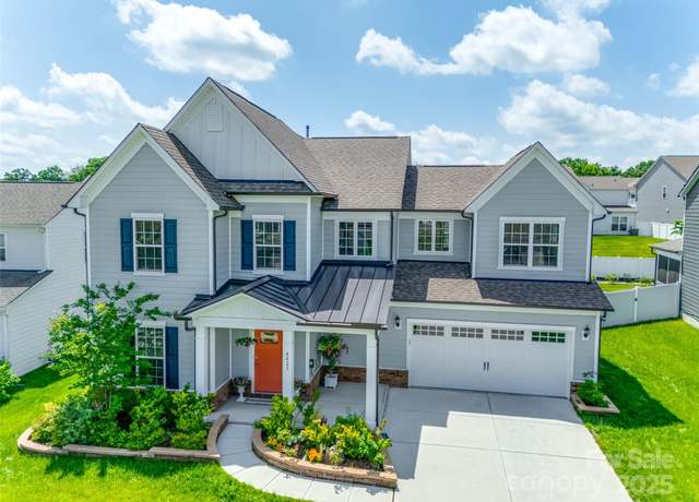 Property at 4023 Spring Garden St, Fort Mill, SC 29715, 5 beds, 4.5 baths