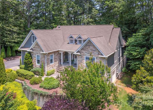 Property at 69 Benhurst Ct, Hendersonville, NC 28791, 3 beds, 3 baths