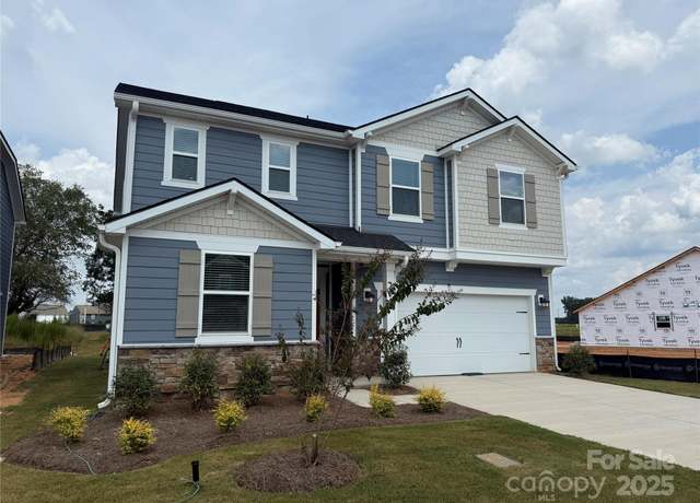 Property at 329 Knotty Wood Dr, Monroe, NC 28110, 3 beds, 2.5 baths