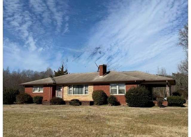 Property at 5452 NC Hwy 150 Hwy, Maiden, NC 28650, 3 beds, 1 bath
