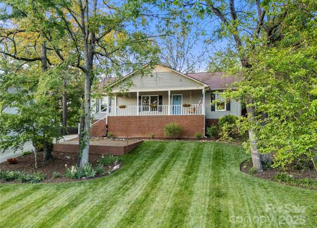 Property at 1631 Amanda Ln, Rock Hill, SC 29730, 3 beds, 2 baths