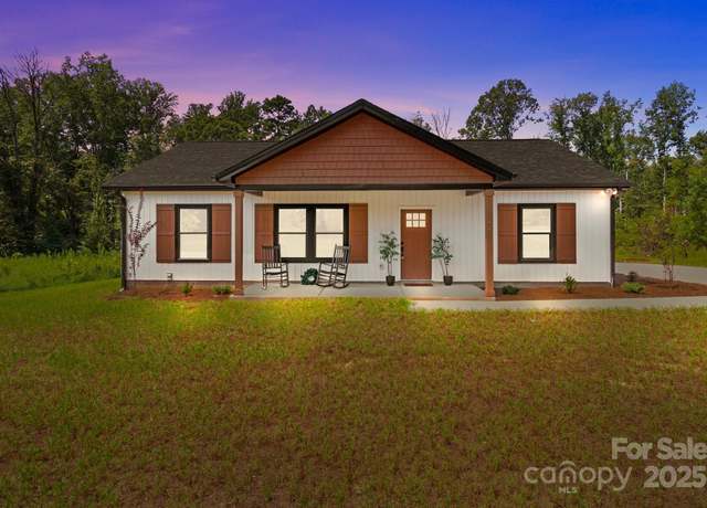 Property at 2220 Mooresville Rd, Salisbury, NC 28147, 3 beds, 2 baths