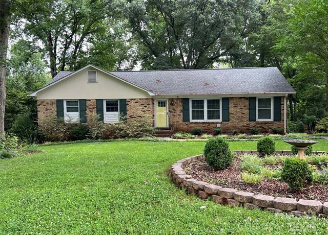 Property at 11329 Torino Rd, Matthews, NC 28105, 3 beds, 2 baths