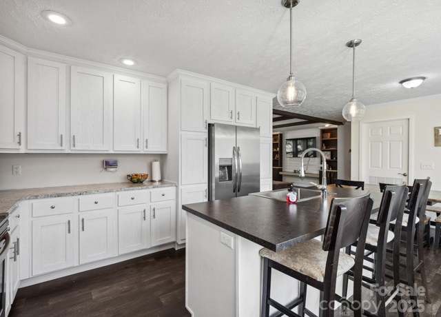 Property at 33 Travora Cir, York, SC 29745, 3 beds, 2 baths