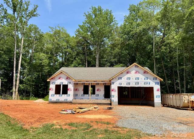 Property at 155 Putney Ct, Salisbury, NC 28147, 3 beds, 2 baths