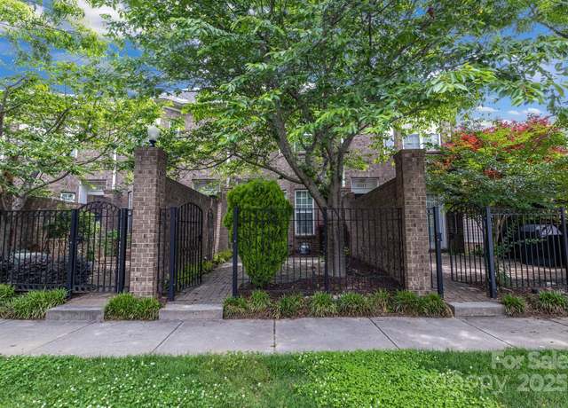 Property at 6011 NW Village Dr NW, Concord, NC 28027, 2 beds, 2.5 baths