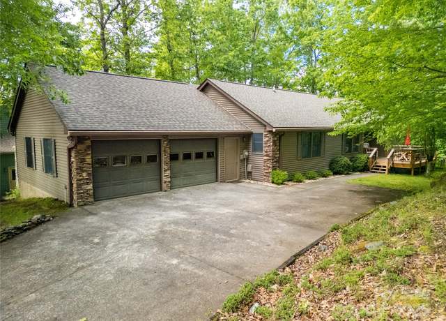 Property at 500 Cheestoonaya Way, Brevard, NC 28712, 3 beds, 2 baths