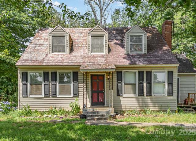Property at 3891 Wilkesboro Hwy, Statesville, NC 28625, 3 beds, 2 baths