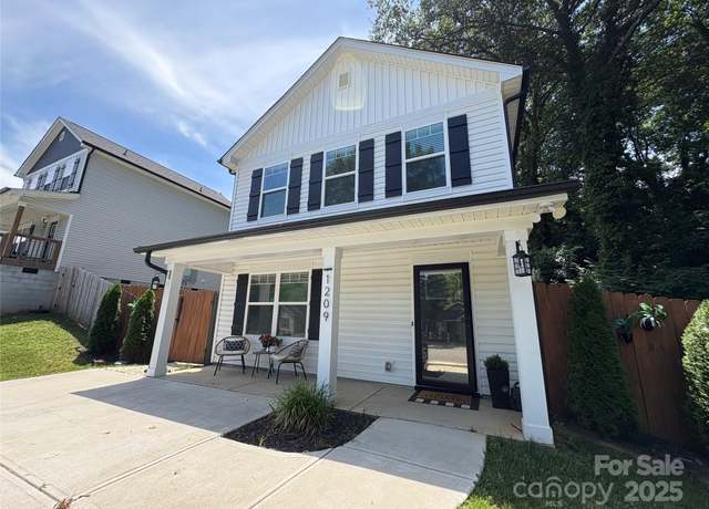 Property at 1209 Gaston Ave, Gastonia, NC 28052, 3 beds, 2.5 baths