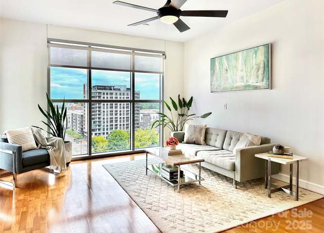 Property at 333 W Trade St W #905, Charlotte, NC 28202, 1 bed, 1 bath