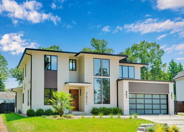 Property at 2421 Roslyn Ave, Charlotte, NC 28208, 4 beds, 3 baths