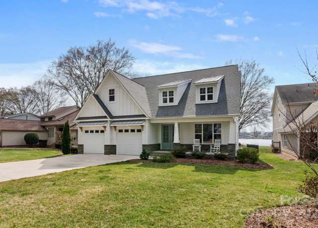 Property at 20601 Island Forest Dr, Cornelius, NC 28031, 4 beds, 3.5 baths