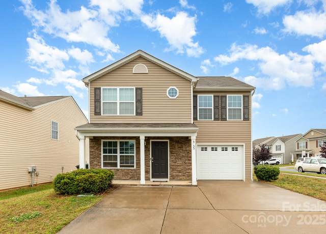 Property at 3033 Green Apple Dr, Dallas, NC 28034, 3 beds, 2.5 baths