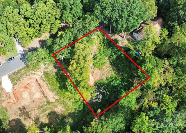 Property at 130 Club Dr, Mooresville, NC 28115