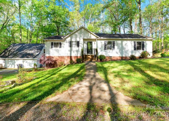 Property at 118 Taylor Ct #16, Mooresville, NC 28117, 3 beds, 2.5 baths