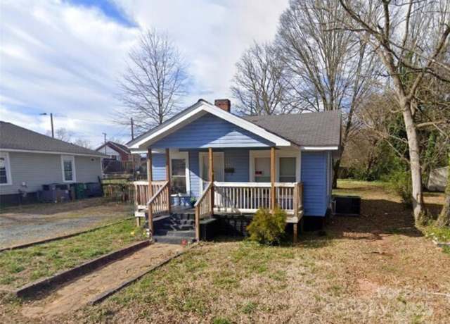 Property at 926 Cantwell St, Charlotte, NC 28208, 3 beds, 1 bath