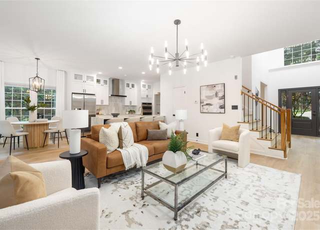 Property at 4808 Cobble Glen Way, Charlotte, NC 28269, 4 beds, 2.5 baths