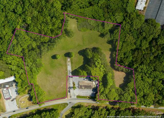 Property at 899 W Mills St, Columbus, NC 28722