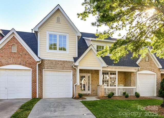 Property at 4407 Coventry Row Ct, Charlotte, NC 28270, 3 beds, 2.5 baths
