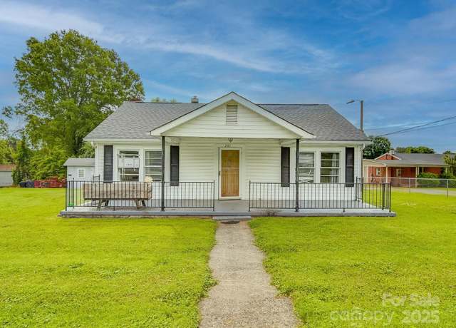 Property at 201 Robinson Rd, Gastonia, NC 28056, 3 beds, 1 bath