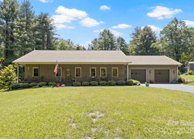 Property at 99 Pinecrest Estates Dr, Flat Rock, NC 28731, 3 beds, 2 baths