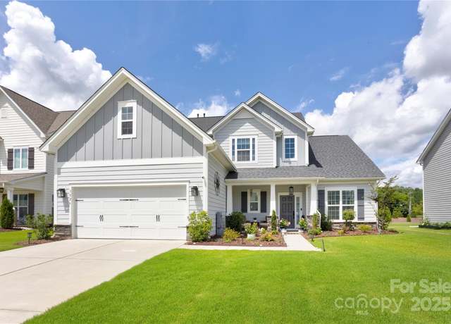 Property at 3826 Dahlia Dr, Harrisburg, NC 28075, 4 beds, 3.5 baths