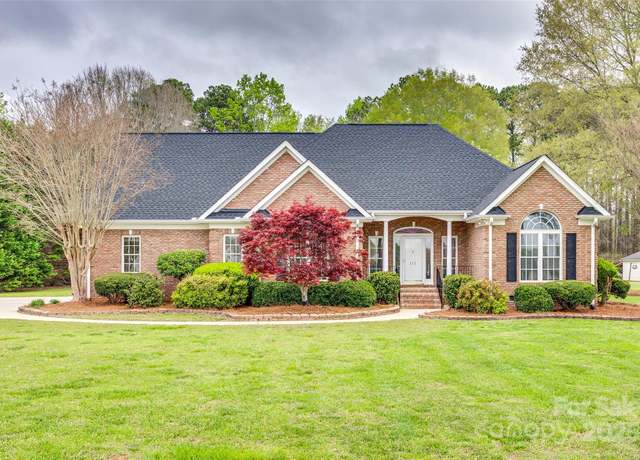 Property at 111 Sterling Dr, York, SC 29745, 3 beds, 2 baths