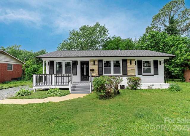 Property at 4914 Ridgeley Dr, Charlotte, NC 28208, 3 beds, 1 bath