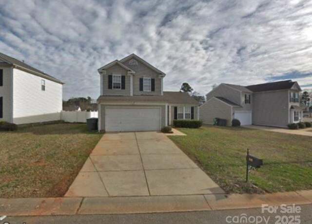 Property at 1540 Hollow Maple Dr #122, Charlotte, NC 28216, 3 beds, 2.5 baths