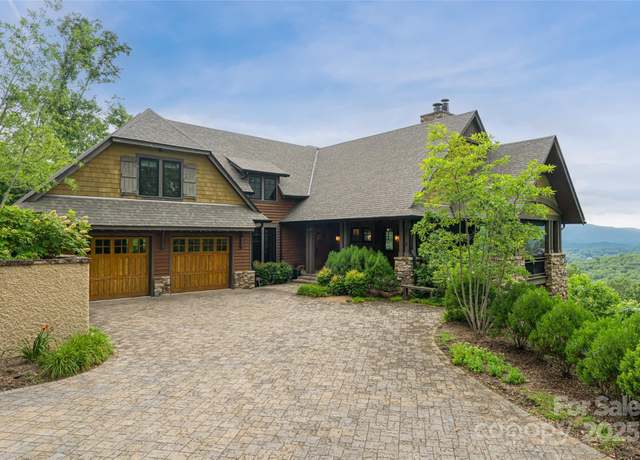 Property at 14 Clear Fork Ln, Fairview, NC 28730, 4 beds, 3.5 baths