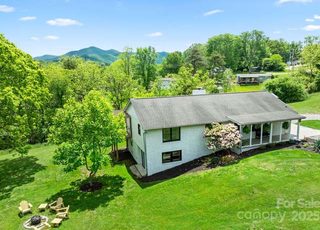 Property at 9 Mikayla Ln, Candler, NC 28715, 3 beds, 3 baths