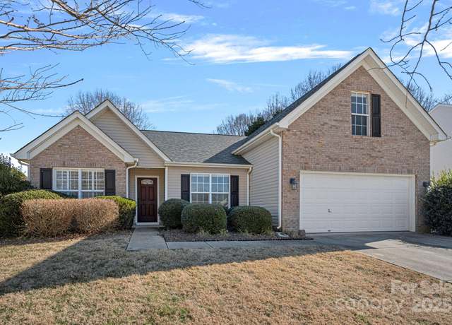Property at 109 Washburn Range Dr, Mooresville, NC 28115, 4 beds, 2 baths