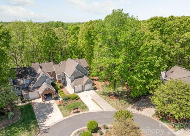 Property at 9012 Saint Thomas Ln, Charlotte, NC 28277, 3 beds, 3.5 baths