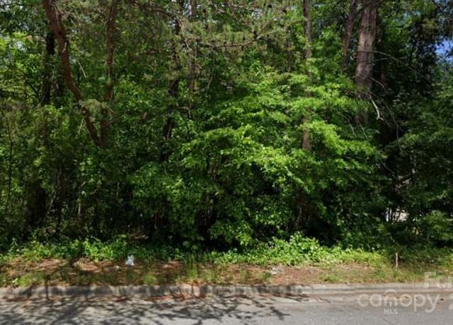 Property at 453 17th Ave NE, Hickory, NC 28601