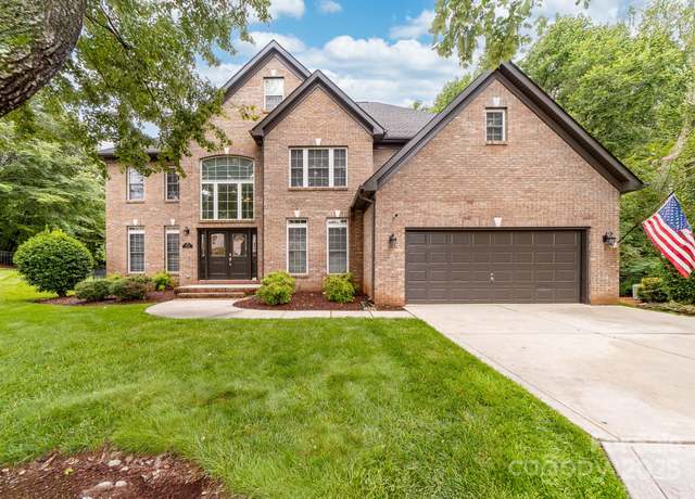Property at 12002 Cobham Ct, Huntersville, NC 28078, 5 beds, 3 baths