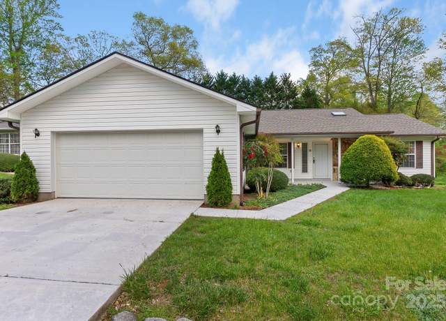 Property at 15 Cove Xing Rd, Franklin, NC 28734, 3 beds, 2 baths