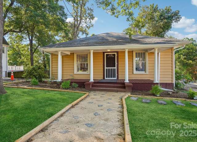 Property at 705 Lancaster Ave, Monroe, NC 28112, 4 beds, 2 baths