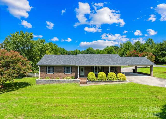 Property at 1505 Coddle Creek Hwy, Mooresville, NC 28115, 3 beds, 2 baths