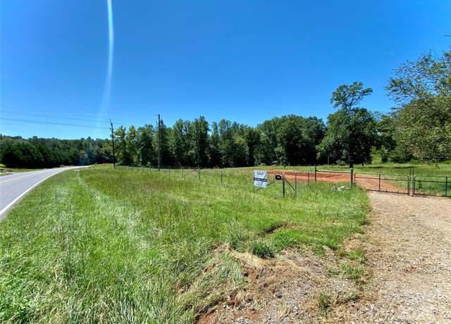 Property at 1517 Hudlow Rd, Forest City, NC 28043, 3 beds, 2 baths