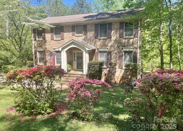 Property at 3063 Wimbledon Ln, Rock Hill, SC 29732, 5 beds, 3.5 baths