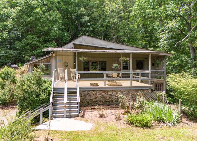 Property at 88 Bearwallow Rd, Leicester, NC 28748, 2 beds, 1 bath