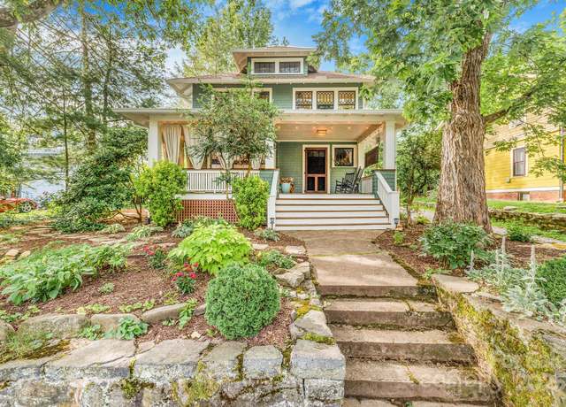 Property at 84 Elizabeth St, Asheville, NC 28801, 3 beds, 2.5 baths