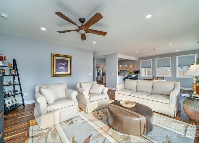 Property at 475 S Church St Unit E, Hendersonville, NC 28792, 1 bed, 2 baths