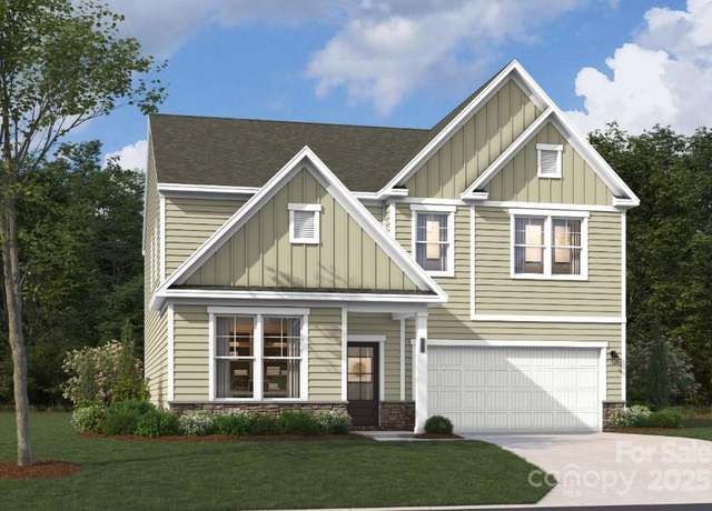 Property at 4011 Vista Pine Dr, Charlotte, NC 28215, 4 beds, 3 baths