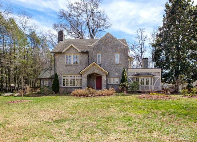 Property at 470 Park Ave, Brevard, NC 28712, 3 beds, 3 baths