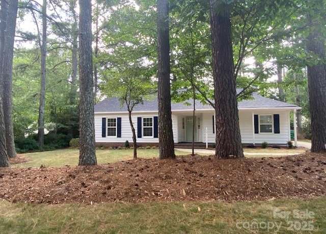 Property at 709 Falls Church Rd, Charlotte, NC 28270, 3 beds, 2 baths