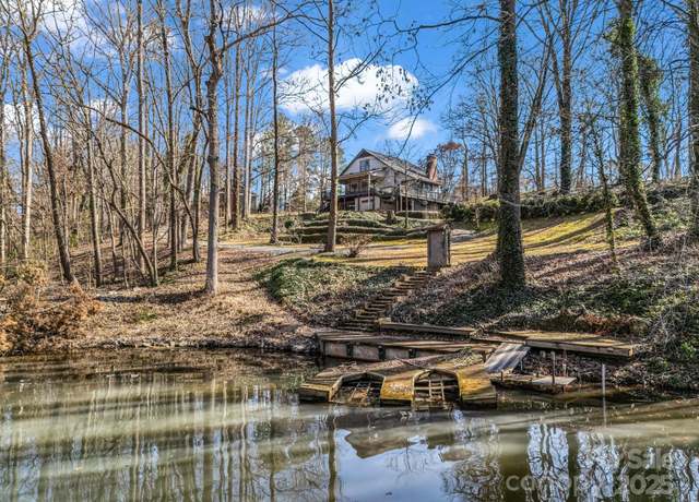 Property at 108 Three Oaks Ln, Kings Mountain, NC 28086, 3 beds, 2 baths