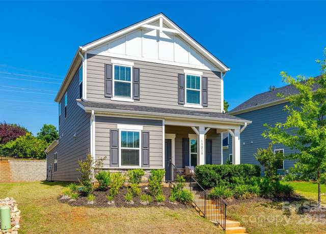 Property at 13210 Kenworth Rd, Charlotte, NC 28278, 3 beds, 2.5 baths